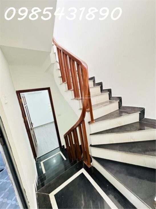 Bán nhà 5 tầng full thiết kế bên trong xịn, số đẹp, Ngõ 276 Đại Từ, H.Mai HN, DT35m2 x5 tầng giá