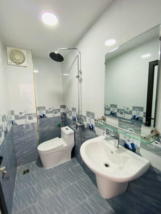 Chính chủ – nhà mới đẹp – bán nhà sát Văn Quán Hà Đông 40m2 – MT3,8M giá 6,3 tỷ