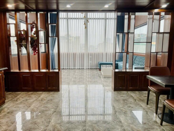 HOÀNG MAI – NHÀ 5 TẦNG ĐẸP Ở LUÔN, 40m2, MẶT TIỀN 4.6m, SỔ VUÔNG ĐẸP, GẦN Ô TÔ