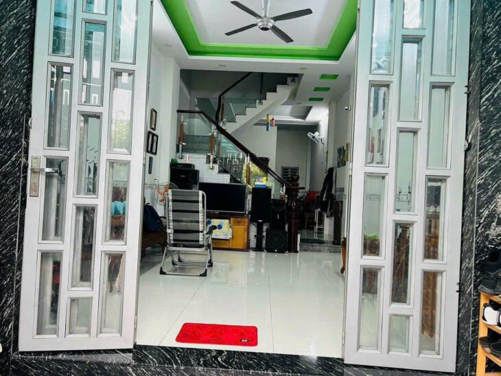 Mặt tiền kinh doanh, chợ Bùi Minh Trực, 172m2 chỉ 13 tỷ 6