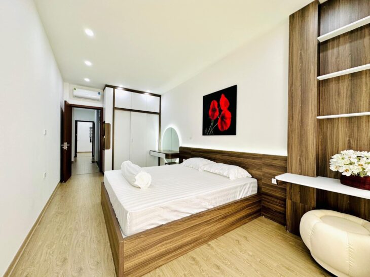 Siêu phẩm Nguyễn Hoàng, Nam Từ Liêm diện tích 40m2 mặt tiền 4.2m, một bước ra phố.