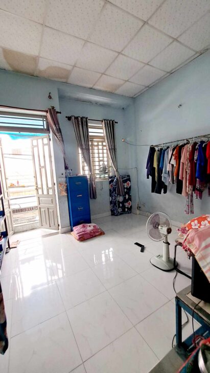 NHÀ VỪA Ở VỪA SẴN DÒNG TIỀN, SÁT MẶT TIỀN NGUYỄN ẢNH THỦ, GẦN BẾN XE BUÝT HIỆP THÀNH, CHỈ NHỈNH 4