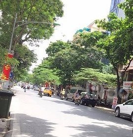 BÁN NHÀ PHÂN LÔ SAU BỆNH VIỆN ĐA KHOA HÀ ĐÔNG, NGÕ THÔNG RỘNG, 4 TẦNG ĐỦ CÔNG NĂNG
