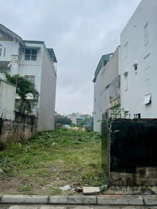 bán mảnh đất phố Trường Lâm, 185m, mặt tiền 5m, 2 mặt ngõ ôtô tránh, full thổ cư