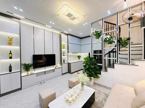 HÀNG HIẾM ĐỐNG ĐA – NHÀ ĐẸP SIÊU THOÁNG SÁNG VĨNH VIỄN: TRUNG TẢ: 28M, 4T, MT: 4.2M, 5.2 TỶ