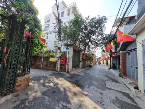NHÀ MỚI NGỌC THUỴ – Ô TÔ 20M – NHÀ ĐẸP LONG LANH – FULL NỘI THẤT Ở LUÔN