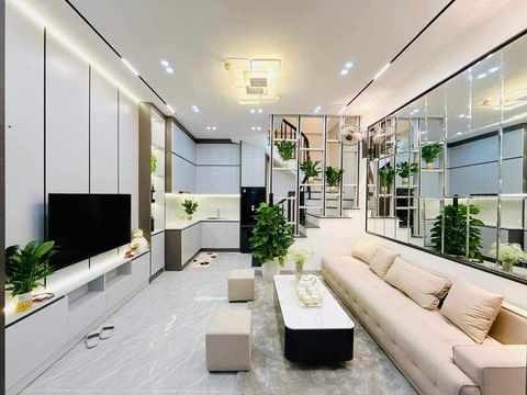 HÀNG HIẾM ĐỐNG ĐA – NHÀ ĐẸP SIÊU THOÁNG SÁNG VĨNH VIỄN: TRUNG TẢ: 28M, 4T, MT: 4.2M, 5.2 TỶ