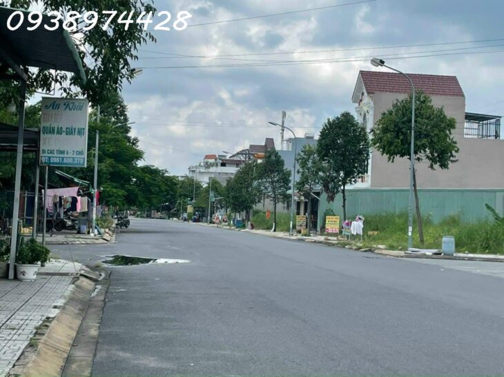 Chủ ngợp bán đất góc 2 mặt tiền tại KDC Tín Nghĩa Tam Phước. Tp Biên Hoà. Đồng Nai 0938974428