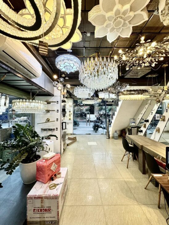 BÁN NHÀ MẶT PHỐ NGUYỄN XIỂN – LÔ GÓC THANG MÁY – VỈA HÈ KINH DOANH – 6T MT15M; 3X TỶ