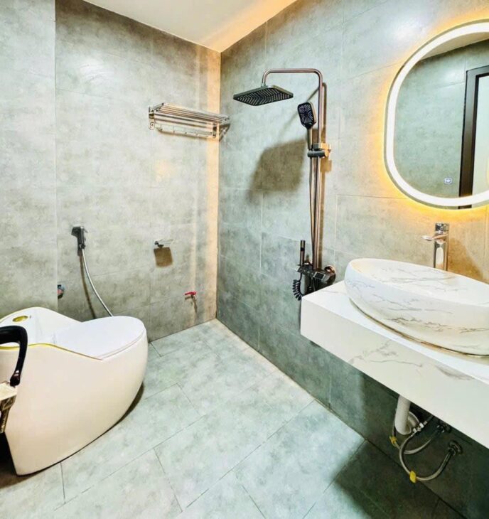 Siêu Đỉnh Mỹ Đình, Nam Từ Liêm diện tích 40m2, mặt tiền 3.8m, nhà đẹp gần phố, ở ngay