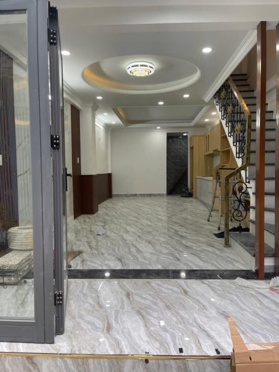 BÁN NHÀ 2 TẦNG, 40M2, TÂN KIỂNG, QUẬN 7 – GIÁ 5.8 TỶ – SỔ HỒNG CHÍNH CHỦ