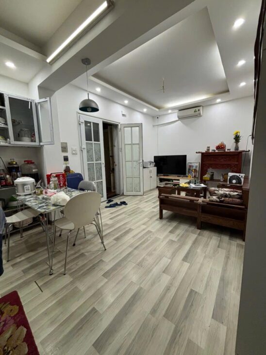 ????Tầng 4 Núi Trúc 70m 2PN, chỉ 3.55 tỷ Nội thất đẹp, VIP Ba Đình????