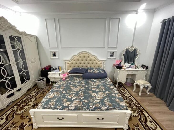 NHÀ DÂN XÂY MỚI – THANG MÁY – 5M Ô TÔ TRÁNH – TẶNG FULL NỘI THẤT XỊN XÒ – NHÀ ĐẸP VỀ Ở NGAY TRƯỚC