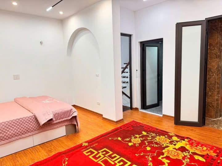 BÁN NHÀ KHU BA ĐÌNH – 50m * 6 TẦNG – THANG MÁY HIỆN ĐẠI – Ô TÔ ĐÔ SÁT – 13 TỶ