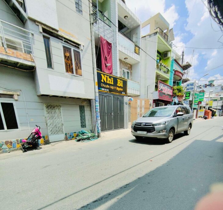 CHỦ ĐI ĐỊNH CƯ BÁN GẤP NHÀ ĐẸP NGAY TRUNG TÂM GÒ VẤP 34M2. 2 TẦNG.