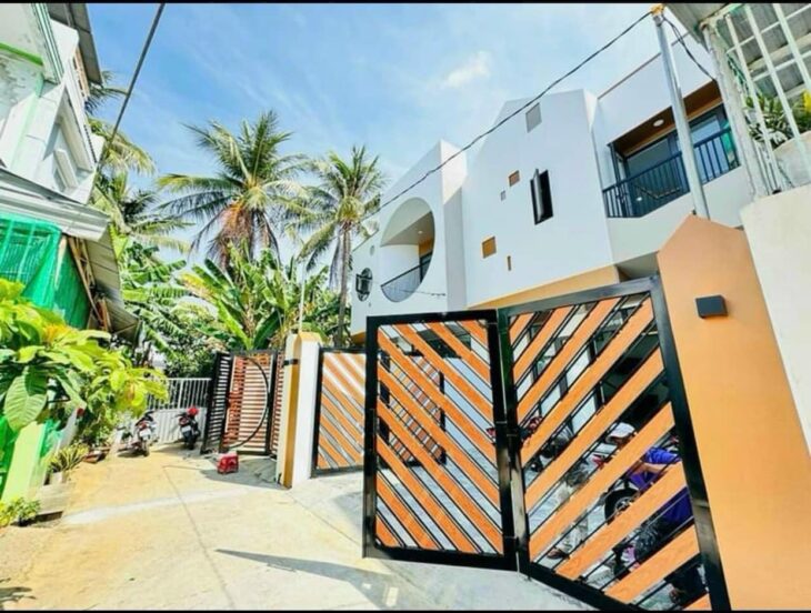 NHÀ MỚI 2 TẦNG THIẾT KẾ HIỆN ĐẠI HẺM Ô TÔ LƯƠNG ĐÌNH CỦA