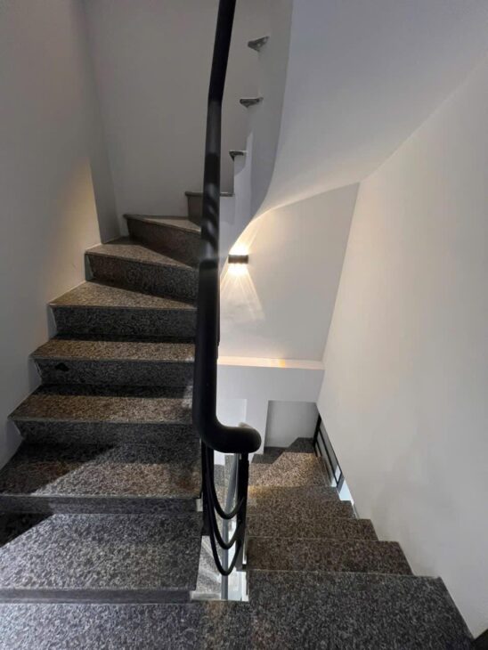 CẦN BÁN GẤP NHÀ ĐẸP PHỐ NGỌC HÁ DT 27m/30m – 5TẦNG -MT;3m.GIÁ 7,3 TỶ