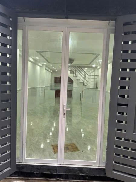 NHÀ ĐẸP 3 TẦNG – HẺM ÔTÔ – SỔ VUÔNG – HOÀNG CÔNG ĐỦ – DT 48M – NHIK 4 T.Ỷ