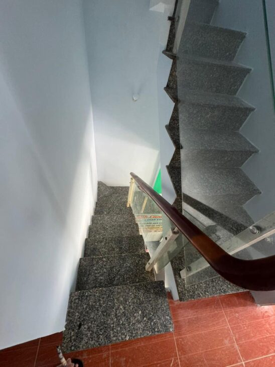 NHÀ 3 TẦNG MẶT TIỀN KINH DOANH ĐƯỜNG LÊ QUÝ ĐÔN PHƯỚC TIẾN