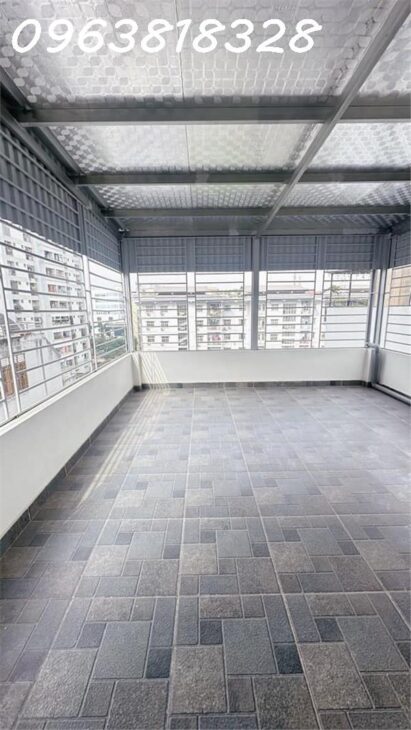 PHÂN LÔ VỈA HÈ THANG MÁY 7 TẦNG – OTO TRÁNH NHAU VỊ TRÍ VIP – TOÀ NHÀ VĂN PHÒNG VỪA Ở VỪA CHO THUÊ