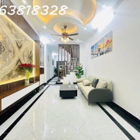 TRUNG TÂM NAM TỪ LIÊM – Ô TÔ CÁCH NHÀ 10M – 30M RA Ô TÔ TRÁNH – NHÀ DÂN XÂY KIÊN CỐ CHẮC CHẮN.- DT: