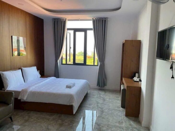 Bán nhanh trong tuần nhà 2 lầu 3 PN Dĩ An BÌnh Dương 3 tỷ 350 triệu