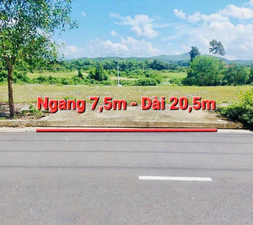 Bán lô đất ngay TTTT Khánh Vĩnh. GIÁ CHI 880 TR