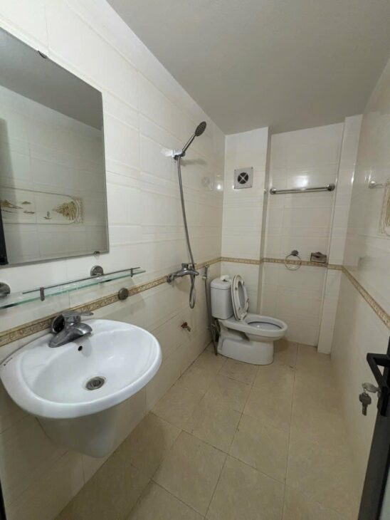 Bán nhà Mỹ Đình, Nam Từ Liêm diện tích 50m2, mặt tiền 4m, vị trí đẹp, ngõ to gần phố