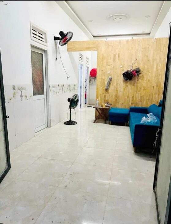 BÁN NHÀ 2 MẶT TIỀN CẤP 4 HẺM NGUYỄN KHUYẾN VĨNH HẢI CHỈ 1ty250