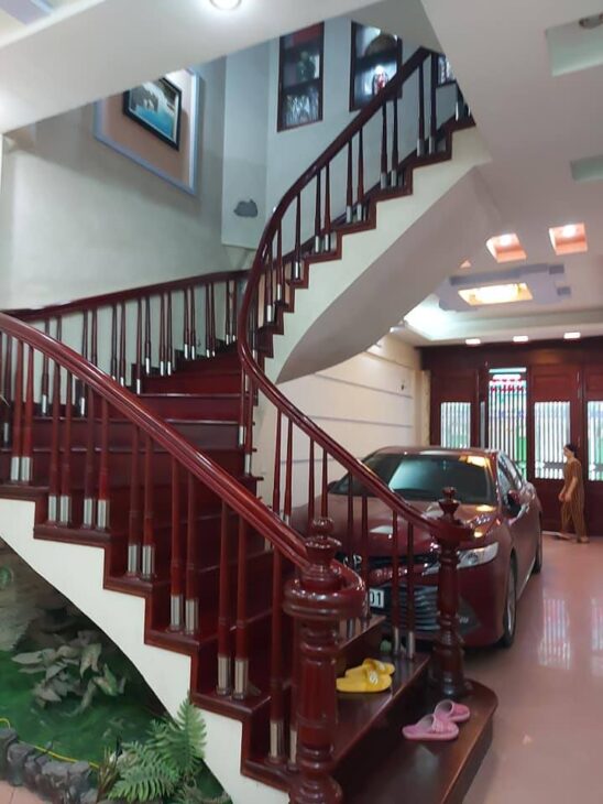 Nhà Lạc Long Quân – phân lô ô tô tránh – 45m nhỉnh 12 tỷ