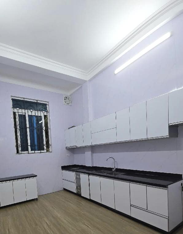 BÁN NHÀ SIÊU HIẾM TRẦN PHÚ, HÀ ĐÔNG. DT 50M2. DÂN XÂY KIÊN CỐ, Ô TÔ ĐỖ CỬA. NHÀ ĐẸP VỀ Ở LUÔN