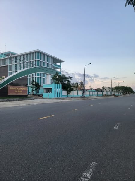 Lô đất vàng 250m2 gần Ngũ Hành Sơn -Giá chỉ 2,2 tỷ ,