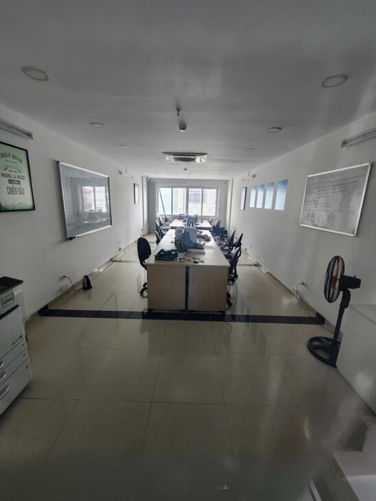 ⚜️ Mặt phố VIP Chùa Láng, Đống Đa, 105m2 7 Tầng Thang Máy, MT 4.5m, Chỉ 50 Tỷ ⚜️