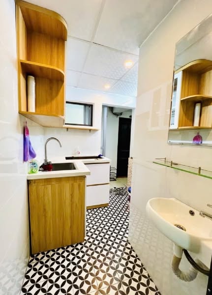 1.98 tỷ có hộ khẩu CẦU GIẤY căn hộ TT 2 ngủ