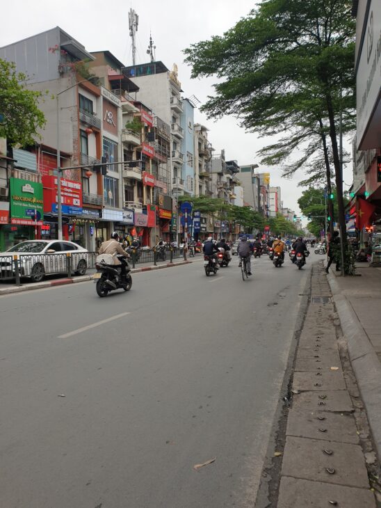 BÁN NHÀ MẶT PHỐ TÂY SƠN, ĐỐNG ĐA, 80M2 3T MT 4M, GIÁ CỰC RẺ 25 TỶ