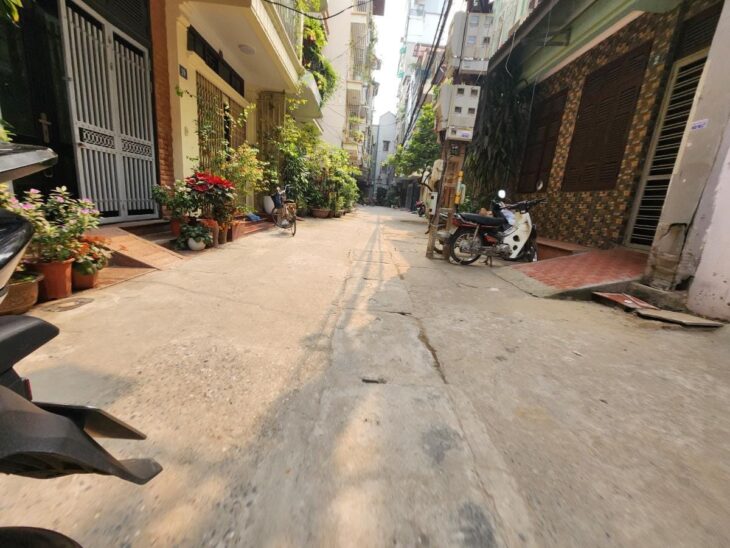 ⚜Mặt Phố VIP Nghĩa tân, Mặt Sau Ô Tô Tránh, 78M2 3T MT 5M, Xây Tòa Đỉnh Cao, Chỉ 36.5 Tỷ⚜️