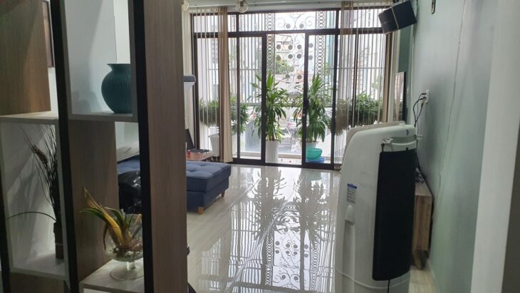 Nhà CÔ GIANG bán gấp, giá 4.2 TỶ, 40m2, 3 lầu đúc kiên cố