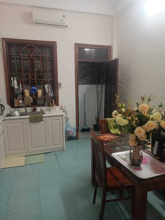 KIM GIANG: NGÕ THÔNG, NHÀ THOÁNG TRƯỚC SAU