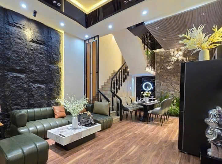 CHÍNH CHỦ CẦN BÁN NHÀ ĐẸP – GIÁ Tốt – Vị Trí Tại : Phường Thuận Giao – Thành Phố Thuận An – Tỉnh