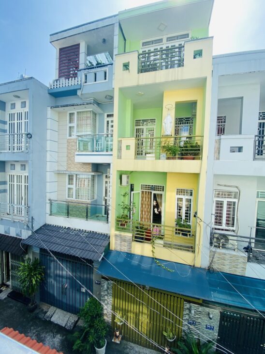 Bán nhà NGUYỄN VĂN ĐẬU, HXH, 4.3m x 16m, 4 lầu, 6 phòng, cho thuê 20tr, giá 5.4 tỷ.