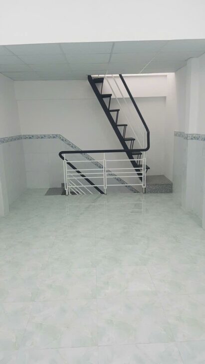 GẤP, BÁN NHÀ MỚI 3 TẦNG, HẺM OTO, SỔ HỒNG VUÔNG VỨC, 21M2, GIẢM CÒN 1TY7