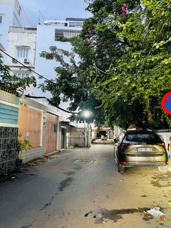 Bán CĂN HỘ DỊCH VỤ NGUYỄN VĂN ĐẬU – 4m x 12m – 7 phòng ngủ HXH.