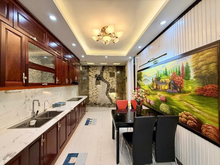 NHÀ ĐẸP Ở LUÔN – FULL NỘI THẤT – Ô TÔ ĐỖ CỬA_THOÁNG TRƯỚC SAU _THỊNH QUANG- ĐỐNG ĐA