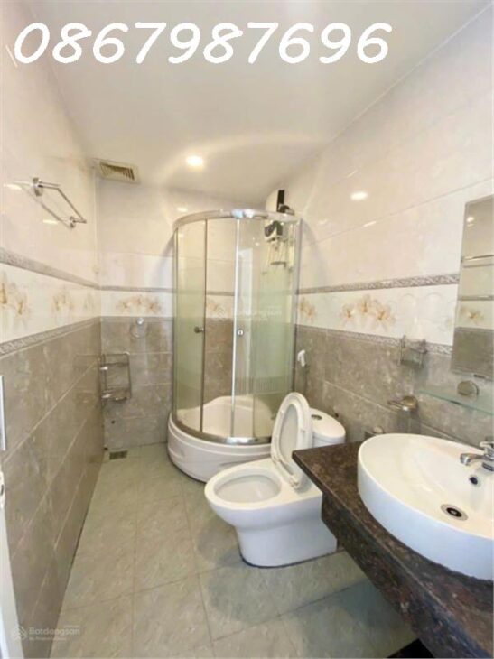 HIẾM! Bán Nhà Phố Nha Trang, Ô Tô Đỗ Cửa, Giá Chỉ 2 Tỷ 850 Triệu – Gần Tháp Bà Ponagar
