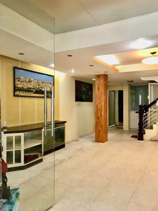 Nhà 7 phòng ngủ HUỲNH VĂN BÁNH – 65m2 – cho thuê gần 30tr – chủ ngộp bank