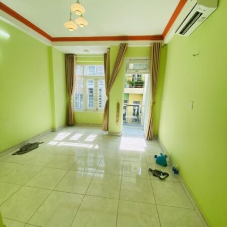 Bán nhà NGUYỄN VĂN ĐẬU, HXH, 4.3m x 16m, 4 lầu, 6 phòng, cho thuê 20tr, giá 5.4 tỷ.