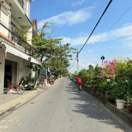 ???? Bán nhà mặt tiền đường Trường Chinh – Nhà gác lửng, giá rẻ bất ngờ, chỉ 2,65 tỷ!