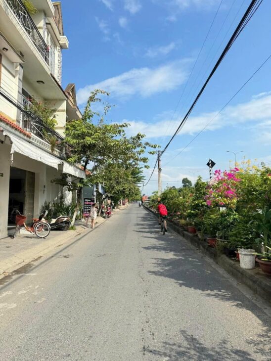 ???? Bán nhà mặt tiền đường Trường Chinh – Nhà gác lửng, giá rẻ bất ngờ, chỉ 2,65 tỷ!