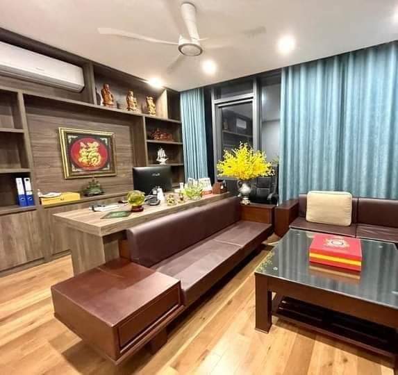 Toà nhà văn phòng Lạc Long Quân tầng thang máy, tầng hầm vỉa hè, đường 12m, 127m chỉ 24.5 tỷ