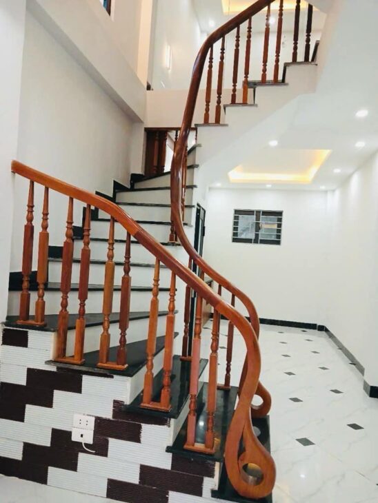 Bán nhà 5 tầng phố Lụa Vạn Phúc Hà Đông giá 6 tỷ